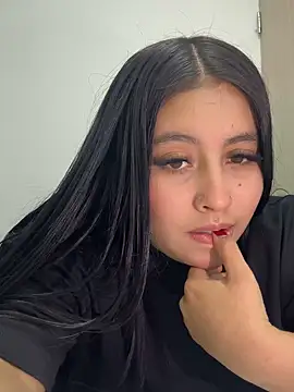 Annie9  online show from October 8, 3:08 am