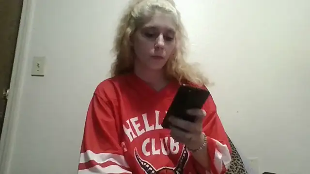 Prettypixie113 online show from February 26, 3:06 am