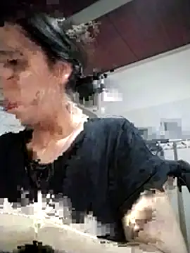 Lucianaferro  online show from April 24, 10:34 pm