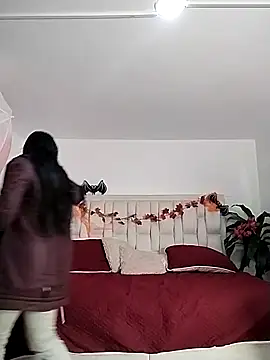 Lucianaferro  online show from October 14, 11:33 am