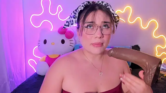 Snapshot of Isa_belaa chatting on December 15, 9:20 pm Isa belaa online show from December 15, 9:20 pm