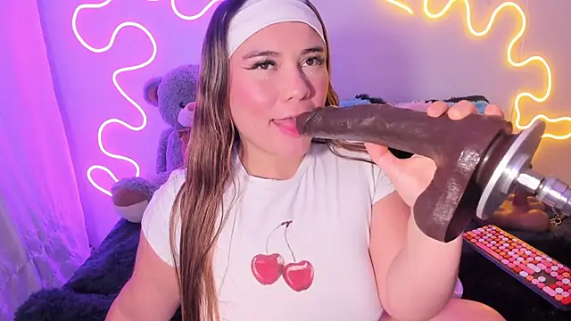 Snapshot of Isa_belaa chatting on September 21, 10:53 am Isa belaa online show from September 21, 10:53 am