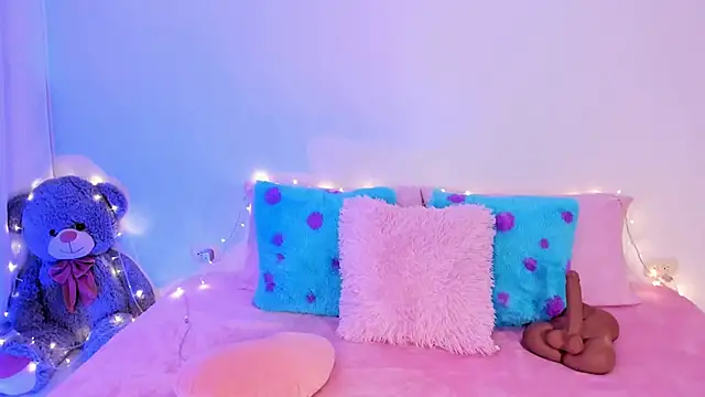 Snapshot of Isa_belaa chatting on March 3, 1:45 pm Isa belaa online show from March 3, 1:45 pm