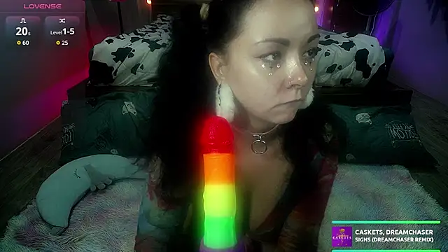 kellycakemeow online show from November 3, 5:01 am
