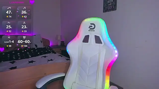 Snapshot of AdellaLoveX chatting on October 21, 3:50 am AdellaLoveX online show from October 21, 3:50 am