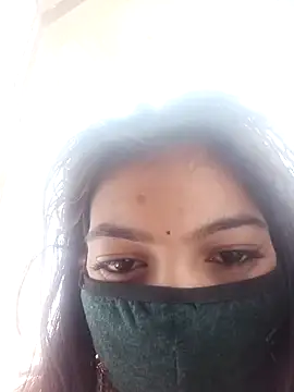 Snapshot of MUSKAN1190 chatting on December 18, 6:21 am MUSKAN1190 online show from December 18, 6:21 am