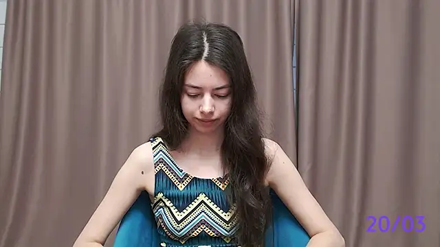 Snapshot of sweet_sweet_angel chatting on March 20, 5:46 am sweet sweet angel online show from March 20, 5:46 am