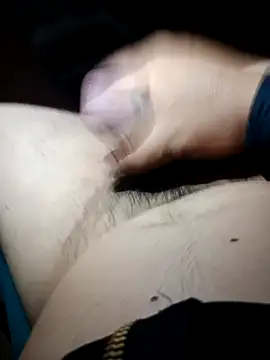 Snapshot of Edipaca chatting on December 17, 3:11 am Edipaca online show from December 17, 3:11 am