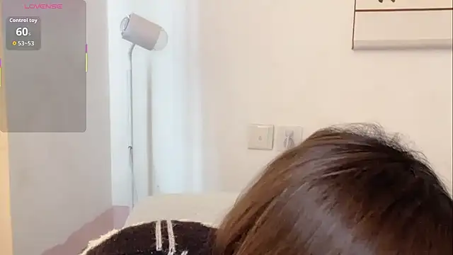 Linda-LL online show from November 6, 2:59 am