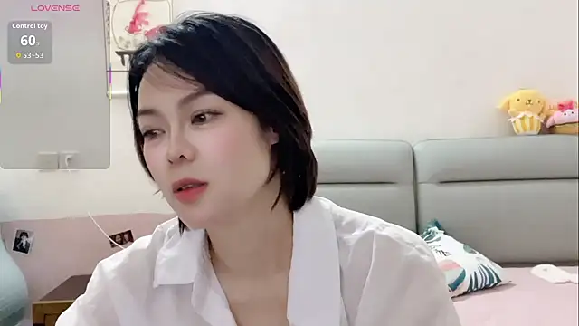 Linda-LL online show from March 1, 8:09 pm