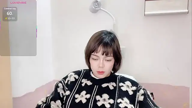 Linda-LL online show from November 12, 11:36 am