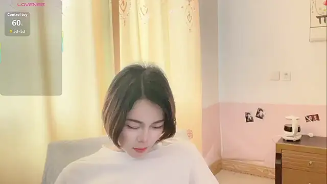 Linda-LL online show from March 25, 3:17 am