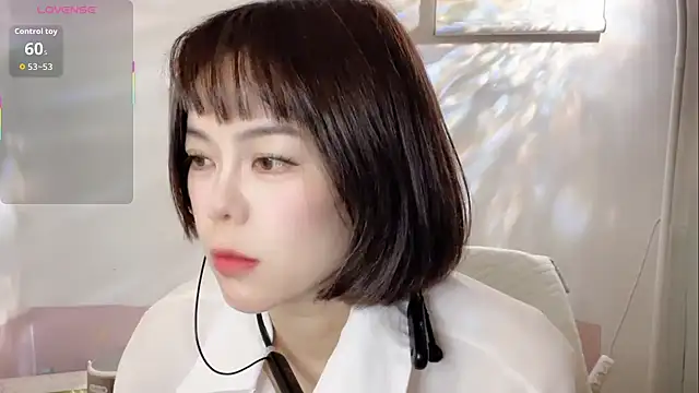 Linda-LL online show from October 21, 6:02 am