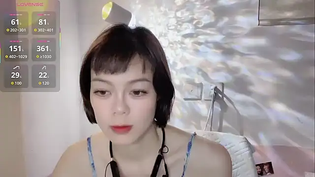 Linda-LL online show from October 30, 1:53 pm