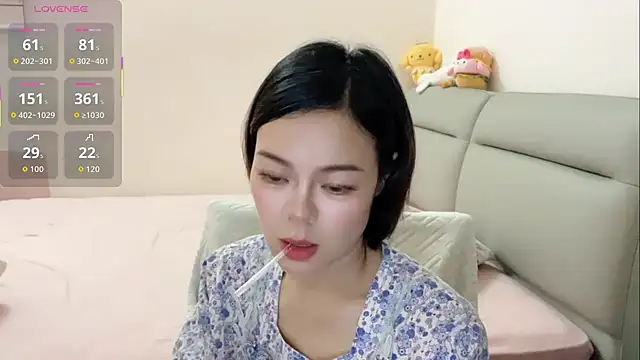 Linda-LL online show from May 13, 10:22 am
