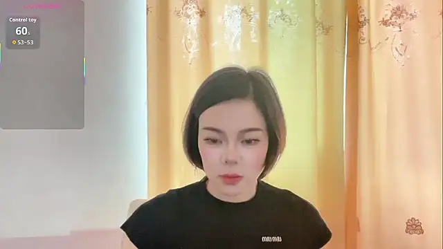Linda-LL online show from May 26, 1:15 am