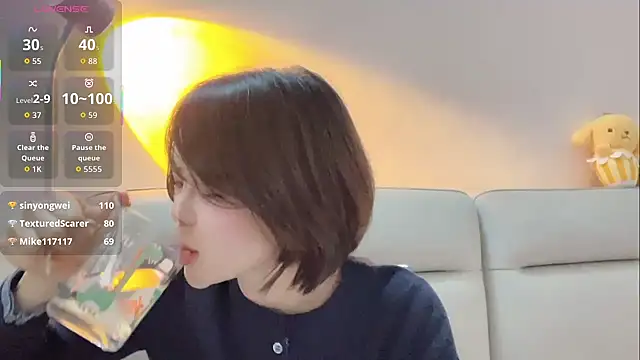 Linda-LL online show from February 24, 3:24 pm