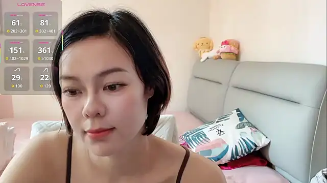 Linda-LL online show from May 14, 3:58 am