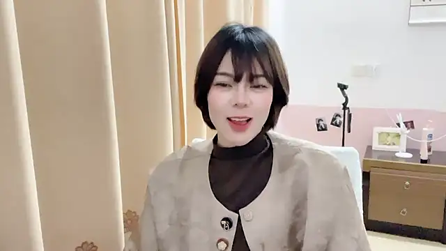 Linda-LL online show from January 17, 11:58 am