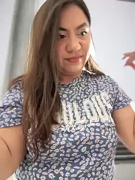 Iam  Cristal online show from December 21, 8:42 pm