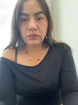 Snapshot of Iam__Cristal chatting on June 24, 10:40 pm Iam Cristal online show from June 24, 10:40 pm