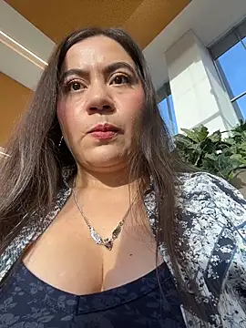 Snapshot of Iam__Cristal chatting on June 25, 10:26 pm Iam Cristal online show from June 25, 10:26 pm