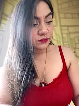 Snapshot of Iam__Cristal chatting on October 8, 9:15 pm Iam Cristal online show from October 8, 9:15 pm