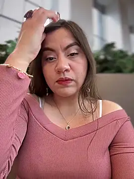 Iam  Cristal online show from October 23, 9:35 pm