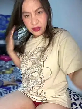 Snapshot of Iam__Cristal chatting on March 2, 11:17 pm Iam Cristal online show from March 2, 11:17 pm