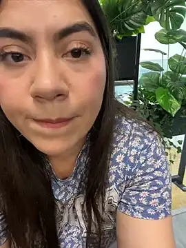 Iam  Cristal online show from May 17, 10:32 pm