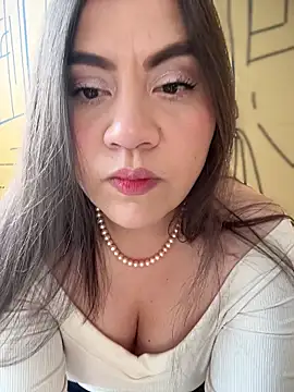 Iam  Cristal online show from November 11, 9:31 pm