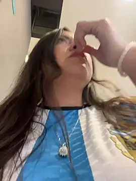 Snapshot of Iam__Cristal chatting on July 15, 8:49 pm Iam Cristal online show from July 15, 8:49 pm