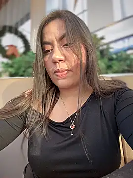 Iam  Cristal online show from January 8, 10:05 pm