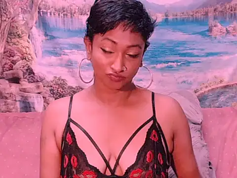 Snapshot of indianspicey chatting on January 14, 7:00 pm indianspicey online show from January 14, 7:00 pm