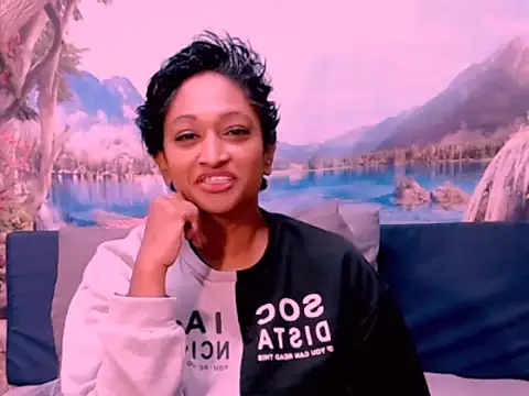 Snapshot of indianspicey chatting on January 16, 5:00 am indianspicey online show from January 16, 5:00 am