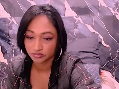 Snapshot of indianspicey chatting on September 30, 5:13 am indianspicey online show from September 30, 5:13 am