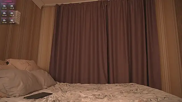 ms evasweet online show from January 13, 11:47 am