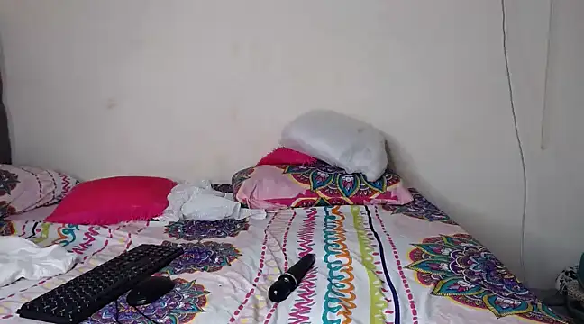 SHANTYBABE online show from December 28, 4:30 pm