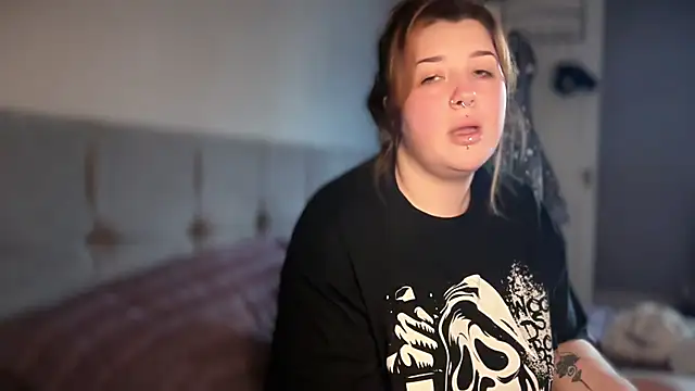 Curvy Rosie99 online show from April 16, 3:57 pm