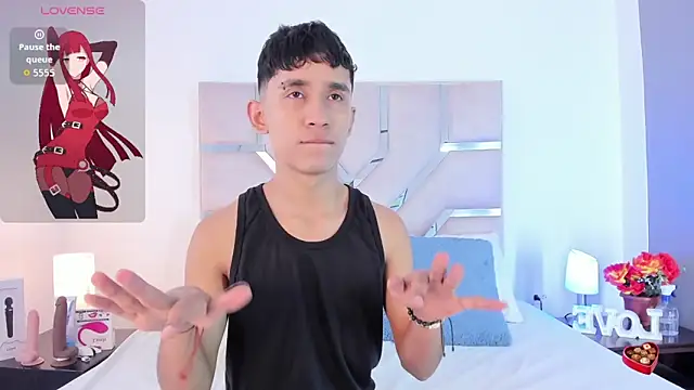 Thayler jones online show from November 18, 11:24 am