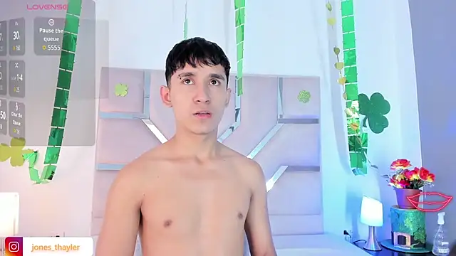 Thayler jones online show from March 25, 11:09 am