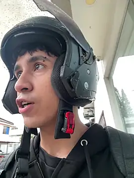 Thayler jones online show from April 15, 11:16 am