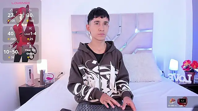 Thayler jones online show from October 1, 8:57 pm