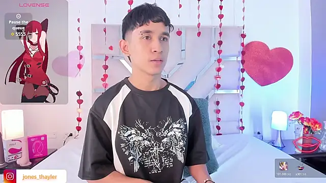 Thayler jones online show from February 19, 11:18 am