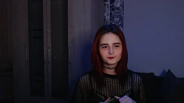 Snapshot of scarlettharrison09 chatting on January 18, 9:24 pm scarlettharrison09 online show from January 18, 9:24 pm