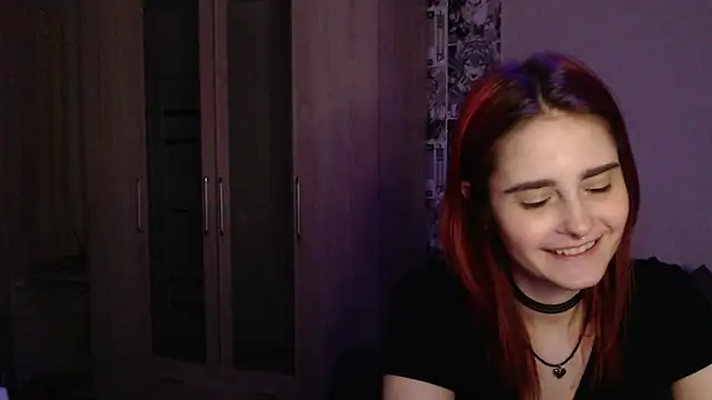 Snapshot of scarlettharrison09 chatting on January 18, 12:13 am scarlettharrison09 online show from January 18, 12:13 am