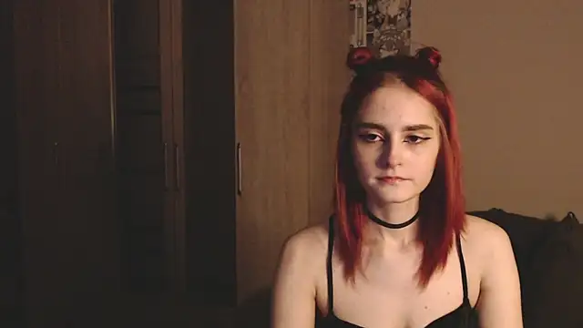 Snapshot of scarlettharrison09 chatting on December 12, 6:42 pm scarlettharrison09 online show from December 12, 6:42 pm