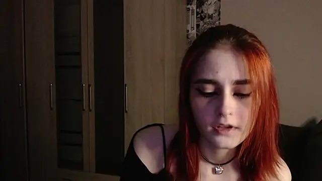 Snapshot of scarlettharrison09 chatting on December 26, 9:04 pm scarlettharrison09 online show from December 26, 9:04 pm