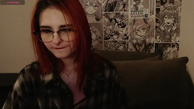 Snapshot of scarlettharrison09 chatting on February 15, 9:17 pm scarlettharrison09 online show from February 15, 9:17 pm