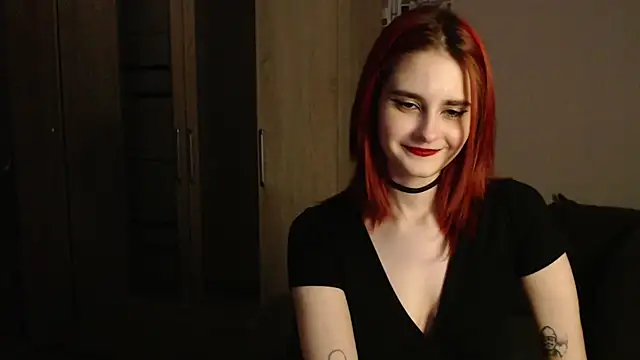 Snapshot of scarlettharrison09 chatting on December 29, 12:09 am scarlettharrison09 online show from December 29, 12:09 am